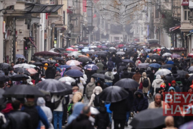 Sıcaklık düşüyor… İstanbul Valiliğinden İstanbul için kuvvetli yağış uyarısı