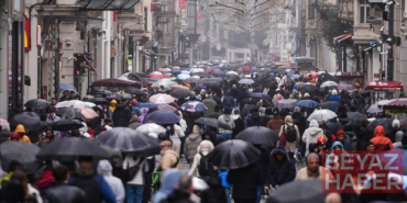 Sıcaklık düşüyor… İstanbul Valiliğinden İstanbul için kuvvetli yağış uyarısı