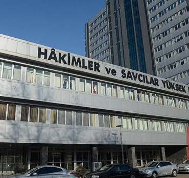 HSK Kararnamesi yayımlandı: 14 hakim ve savcının görev yeri değişti