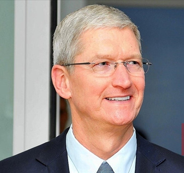 Apple'dan bir dönem sona eriyor... Tim Cook görevini bırakıyor