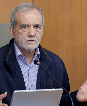 İran Cumhurbaşkanı Pezeşkiyan: Taahhütlere sadık kalmak anlamlı bir diyaloğun temelidir