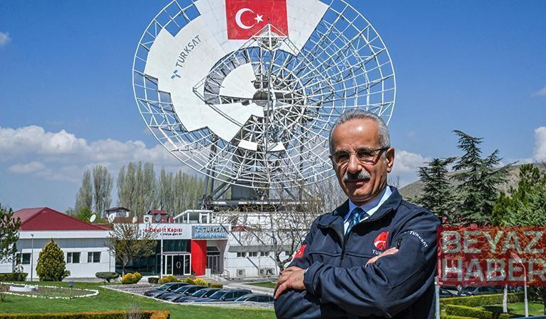Bakan Uraloğlu: Ülkemizi, haberleşme uydusu üretebilen 11 ülke arasına taşıdık