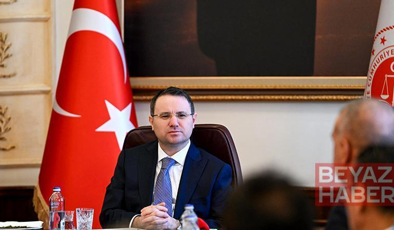 Bakan Gürlek: Faili meçhuller ve daha önce takipsizlik verilen tüm dosyalar tek tek inceleniyor