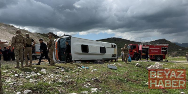 Diyarbakır’da midibüs devrildi: 1 ölü, 12 yaralı