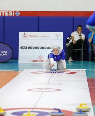 BTÜ Kadın Floor Curling Takımı Türkiye üçüncüsü oldu