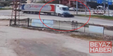 TIR'ın, çarptığı otomobili metrelerce sürüklediği kaza kamerada