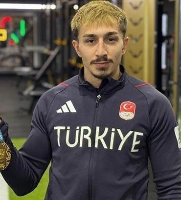 Milli halterci Yusuf Fehmi Genç