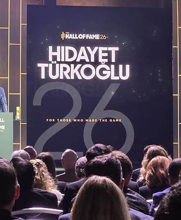 Hidayet Türkoğlu: Bu onuru, Ay-yıldızlı formayı gururla taşımış tüm sporcular adına kabul ediyorum