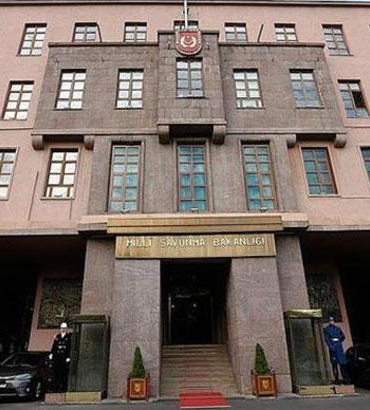 MSB: Eğitim uçuşu yapan ağır nakliye helikopterimiz kaza kırıma uğradı