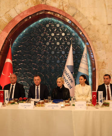 Yeditepe Üniversitesi Gaziantep’te basın mensuplarıyla bir araya geldi