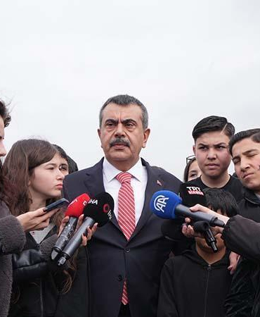 Bakan Tekin: Okullarda güvenlik tedbirlerini alacak bir dizi etkinlik başlattık