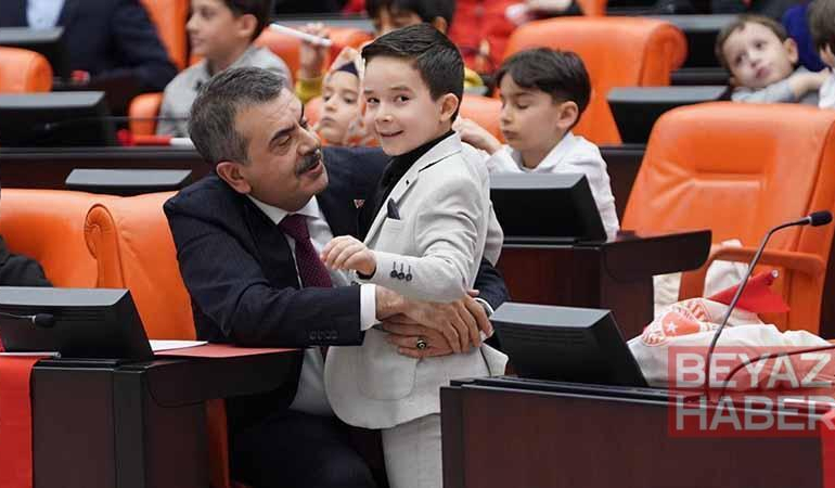 Bakan Tekin: Çocuklarımızın güvenliği için gereken her adım atılacak