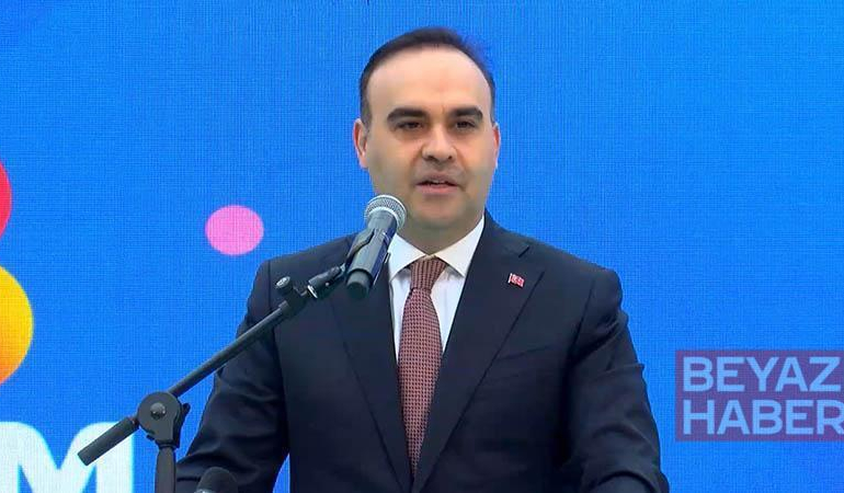 Sanayi ve Teknoloji Bakanı Mehmet Fatih Kacır, Bilim Esenler