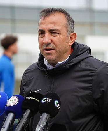 Çaykur Rizespor Teknik Direktörü Recep Uçar: Ligin telafisi olmayan son 4 haftasını oynuyoruz