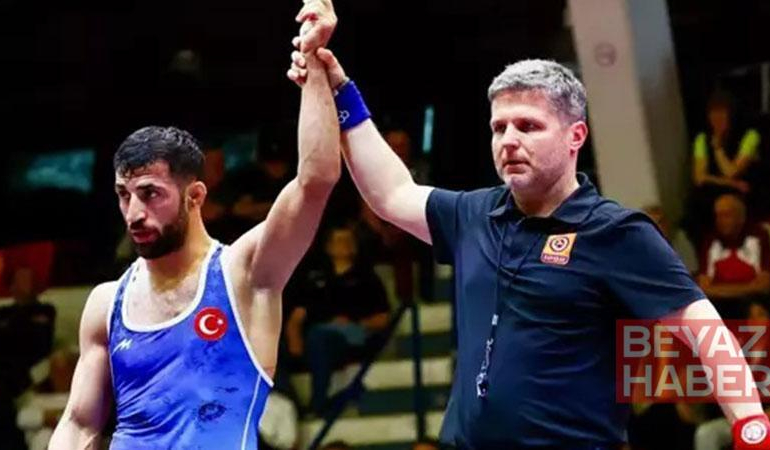 Murat Fırat’tan gümüş madalya