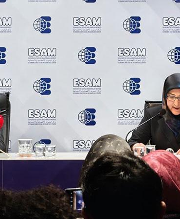 İran Büyükelçisi Zadeh: Savaşı geçici bir askeri çatışma olarak değerlendirmemeliyiz