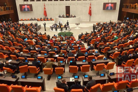 TBMM’de doğum izni ve sosyal medyaya 15 yaş düzenlemesini içeren kanun teklifi kabul edildi