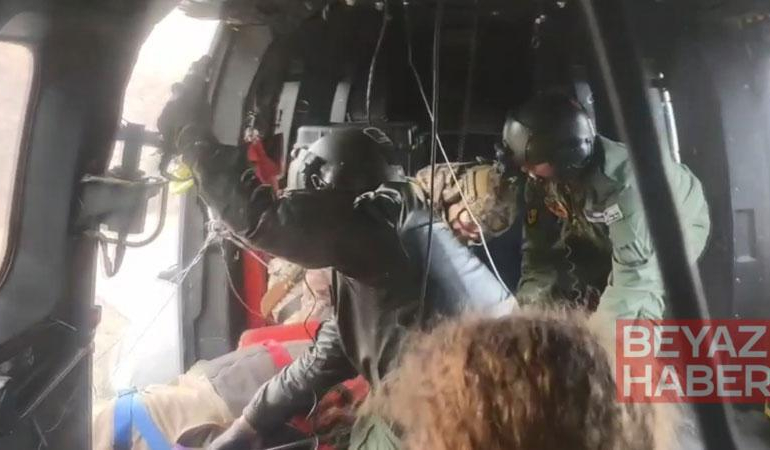 MSB: Artvin’de dağlık arazide yaralanan vatandaşımız helikopterle Erzurum’a ulaştırıldı