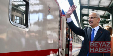 Bakan Uraloğlu: Tiyatro Treni, 4 Mayıs