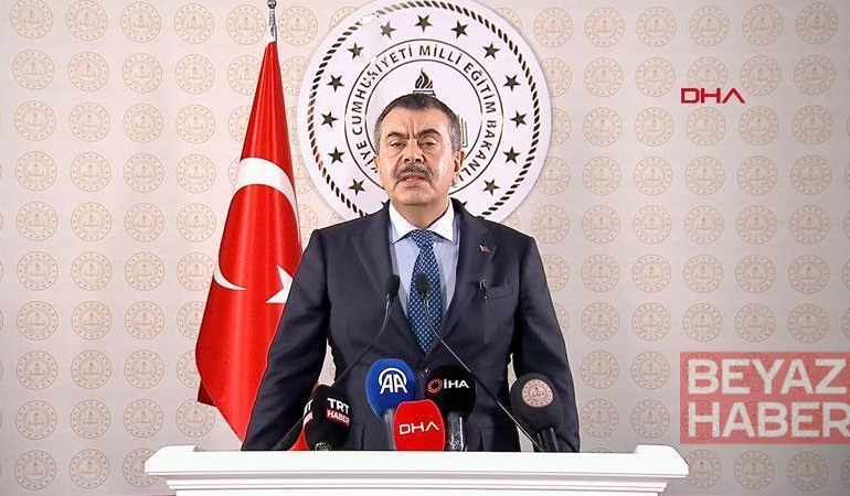 Bakan Tekin: Okul güvenliğini fiziki tedbirlerle birlikte dijital risk alanlarını da kapsayacak şekilde genişleterek ele alıyoruz