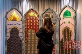 YEE Çağdaş Türk Sanatı Yaz Okulu’na katılan küratör Katie Bone, Londra’da ‘SADĀ’ sergisini açtı