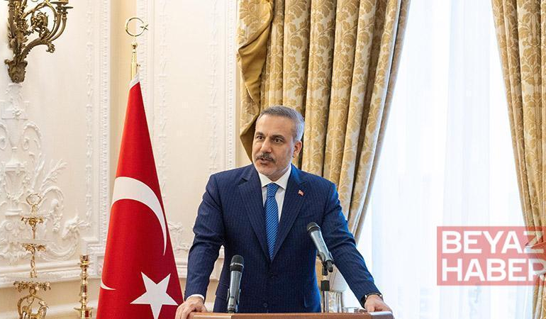 Dışişleri Bakanı Fidan, Londra’da Türk iş insanlarıyla buluştu