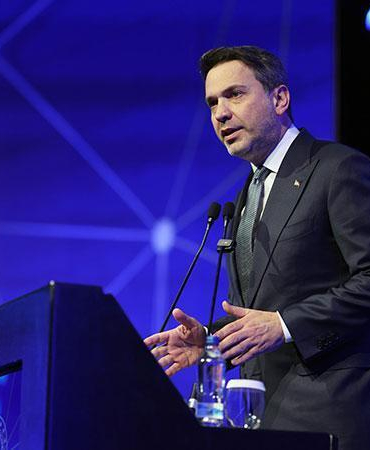 Bakan Bayraktar: Daha dirençli daha esnek bir piyasa hedefliyoruz