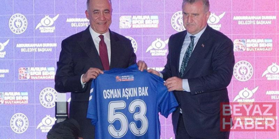 Bakan Bak: Formula 1 artık Türkiye’de olacak