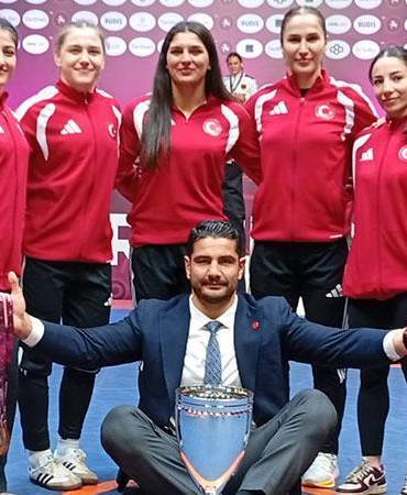 Taha Akgül: Kadınlarımız bizim başımızın tacı, onlar bizim her şeyimiz