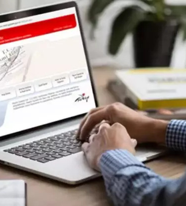 Milli Eğitim Bakan Yardımcılığına Cihad Demirli atandı