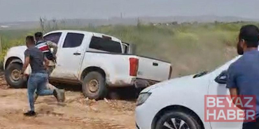 Suriye-Türkiye sınırında, insan kaçakçılarıyla kovalamaca anı kamerada: 3 gözaltı