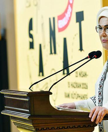 Emine Erdoğan, Rami Çocuk ve Sanat Bienali