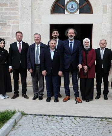AK Parti İstanbul milletvekilleri her cuma vatandaşlarla bir araya geliyor