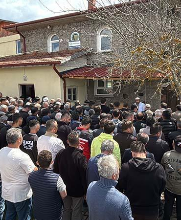 Annesi tarafından öldürüldüğü öne sürülen 2 aylık Ela bebek toprağa verildi