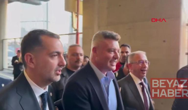 Galatasaraylı yöneticiler Fenerbahçe yöneticilerini karşıladı