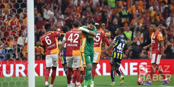 Dev derbide ilk yarı bitti