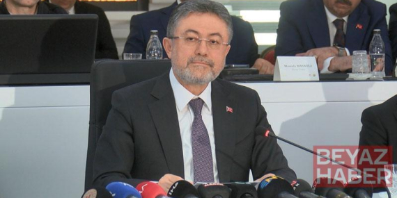 Bakan Yumaklı: Yangınlara havadan müdahale kapasitemizi 462 tona ulaştırdık