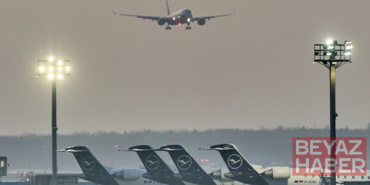 Güney Sudan'da yolcu uçağı düştü: Çok sayıda ölü var
