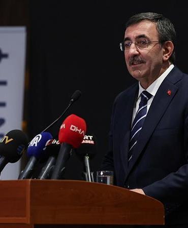Cevdet Yılmaz: Sırbistan ile ticaret hacmimizi 5 milyar dolara çıkarmaya emin adımlarla ilerlemekteyiz