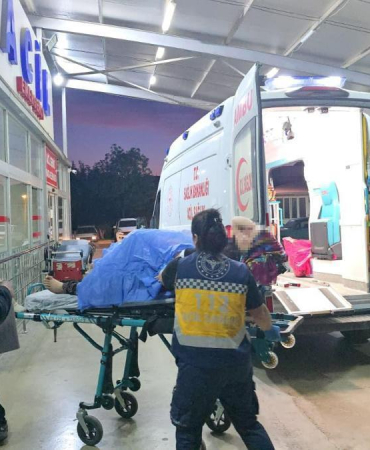 Adana'da baba tartıştığı kızını bıçakla yaraladı