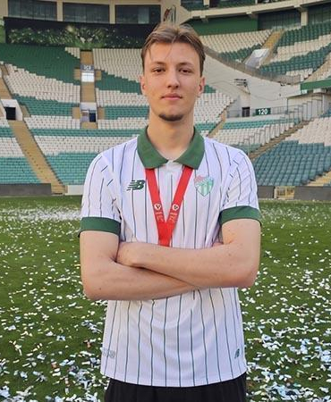 Şampiyon Bursaspor’un genç file bekçisinin en büyük hayali A Milli Takım