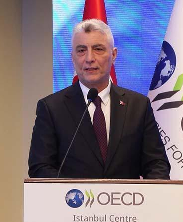 Bakan Bolat: Kritik madenlere çok büyük ihtiyaç var