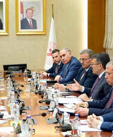 Bakanlıkta maden işçileri ve işveren arasında toplantı