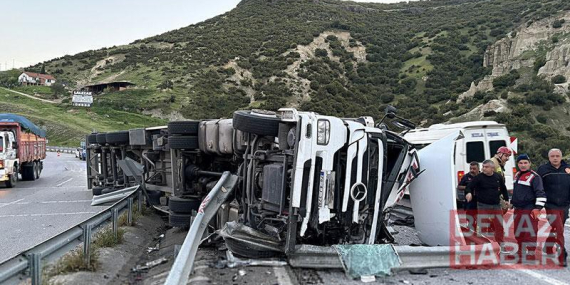 Manisa’da devrilen TIR’ın sürücüsü yaralandı; ulaşımda aksama yaşandı