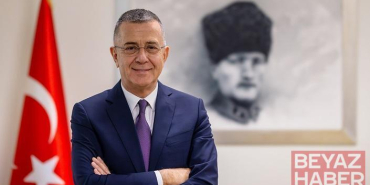 Yeditepe Üniversitesi Rektörü Prof. Dr. Durman: Eğitim bir başlangıç, farkı sizin yaptıklarınız yaratır