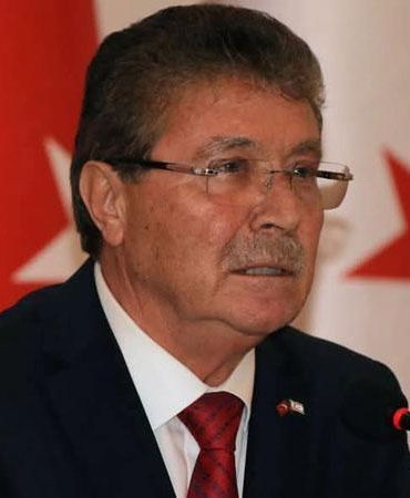 KKTC Başbakanı Üstel’den GKRY lideri Hristodulidis’e çağrı