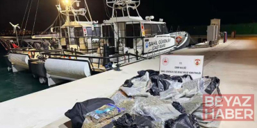 Balıkesir açıklarında teknede 158 kilo uyuşturucu ele geçirildi: 2 gözaltı
