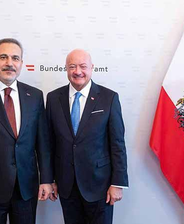 Dışişleri Bakanı Fidan, Avusturya Şansölyesi Stocker ile görüştü