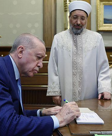 Cumhurbaşkanı Erdoğan, TDV