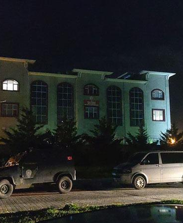 Van’da iki kuzen sokak köpeklerinin saldırısına uğradı: 1 ölü, 1 yaralı